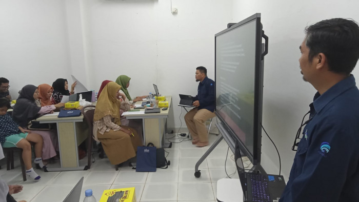 Dosen Jurnalistik UIN Alauddin Ikuti Workshop Cyber Security BAKTI